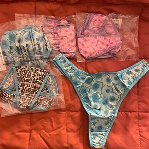 NWT Vintage Bundle of 5 Frederick’s of Hollywood High Rise Cheeky Thong Panties